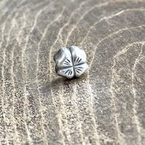 PANDORA FOUR LEAF CLOVER CHARM